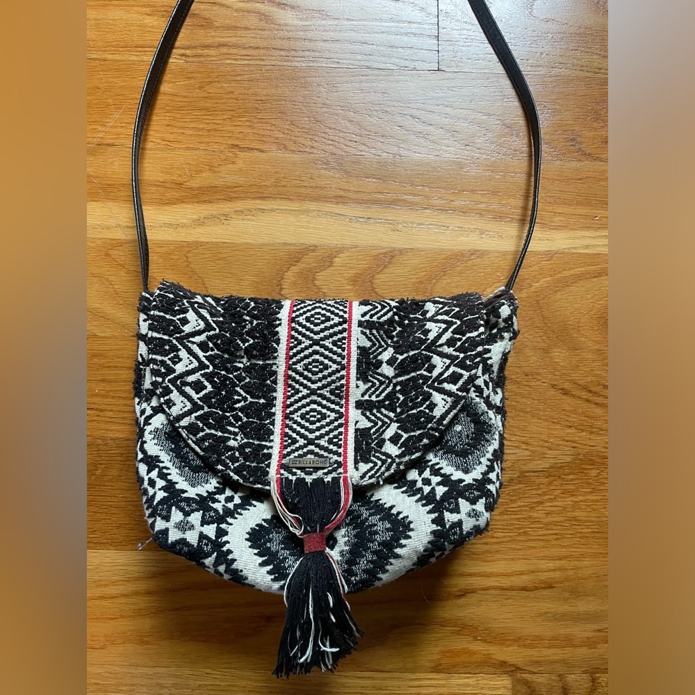 Billabong crossbody bag